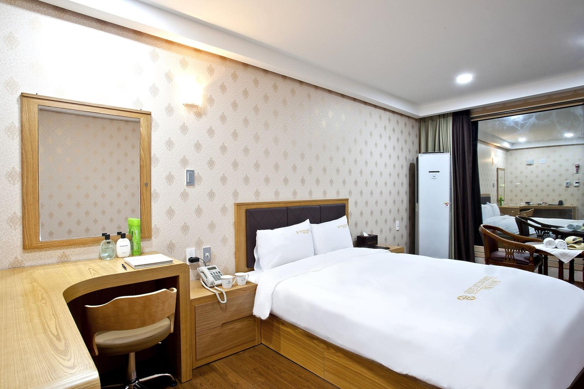 Geoje Ocean Hotel Εξωτερικό φωτογραφία